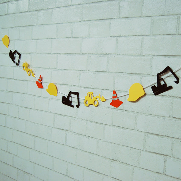 Construction Truck Garland