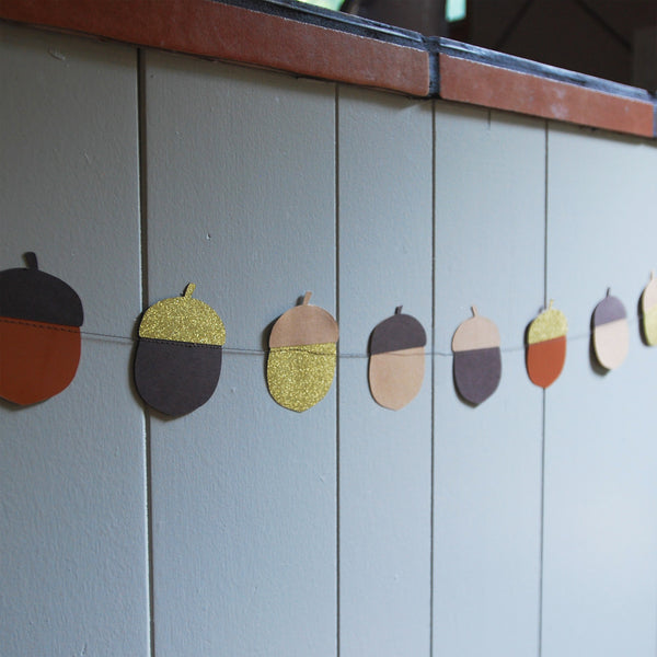 Woodland Acorn Garland