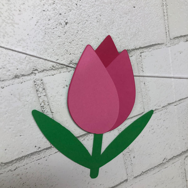 DIY Tulip Garland
